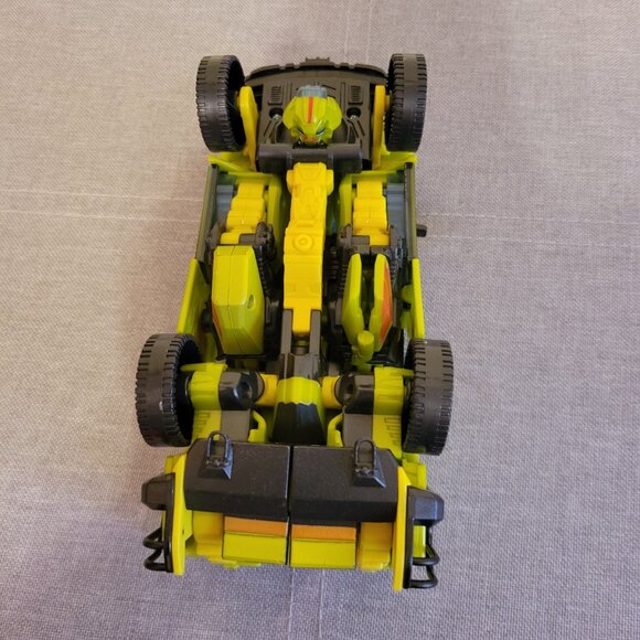 Hasbro Transformers Movie Voyager Autobot Ratchet Action Figure 2007 w/ FLAW - Picture 5 of 5